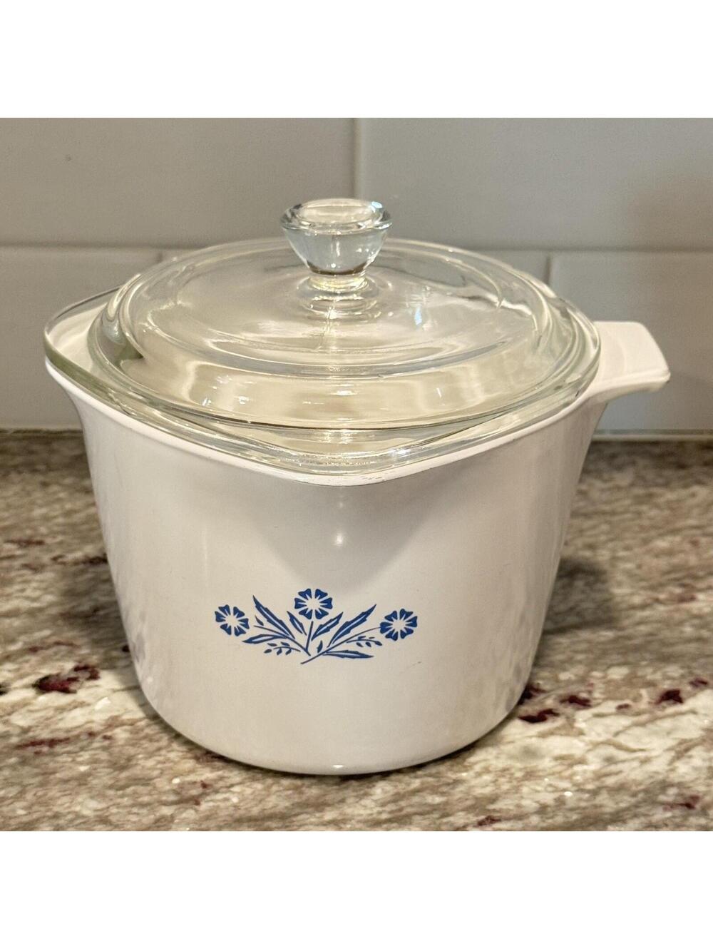 Vintage Rare  CorningWare 1QT Blue  Cornflower Sauce Maker With Lid